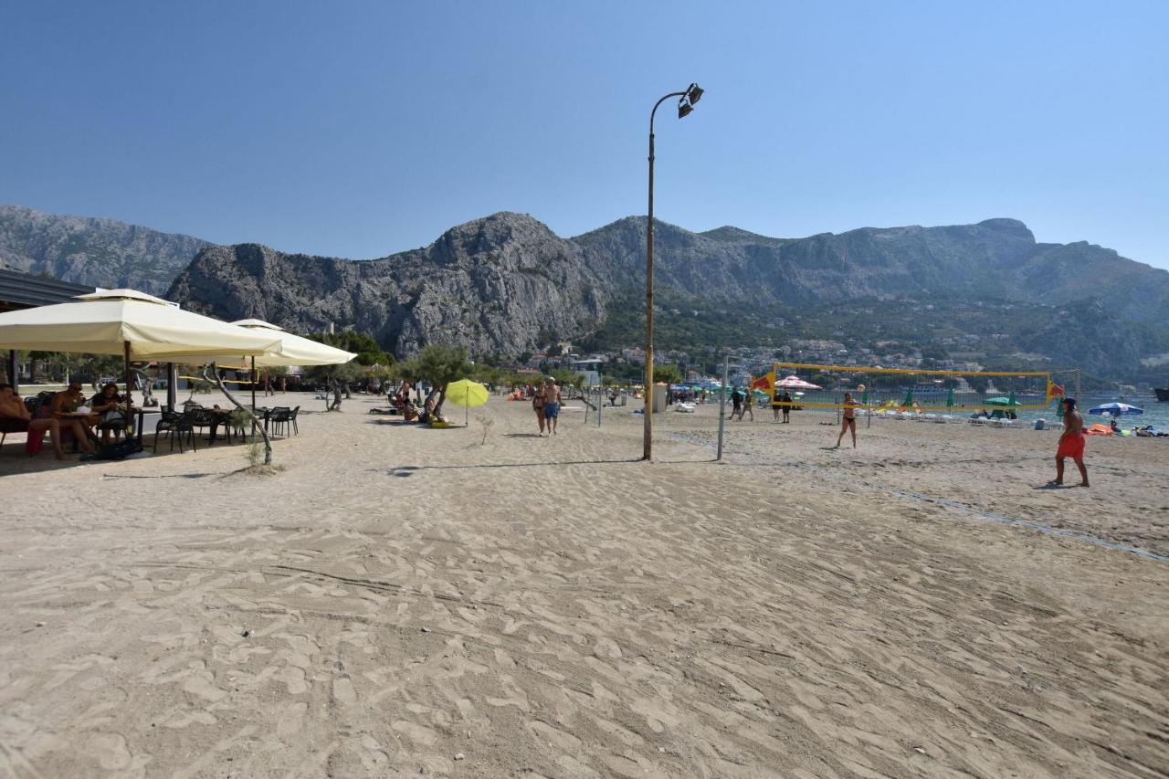 Apartment Vicko Omiš Exterior foto